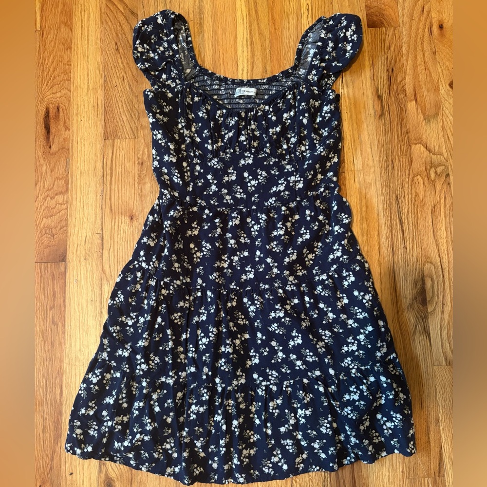 Floral Hollister romper dress with pockets